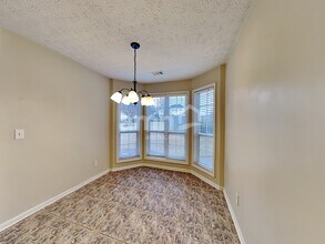 3417 Summit Glen Dr in Loganville, GA - Foto de edificio - Building Photo