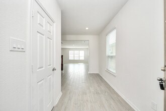 17310 Rock Willow Ln in Tomball, TX - Building Photo - Building Photo