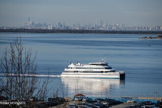 164 S Linden Ave in Highlands, NJ - Building Photo - Building Photo