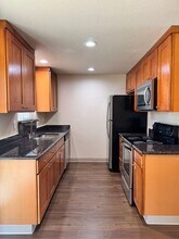 17402-17404 8th Ave Ct E in Spanaway, WA - Building Photo - Building Photo
