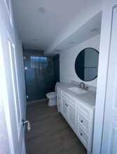 2741 SW 27th St in Miami, FL - Building Photo - Building Photo