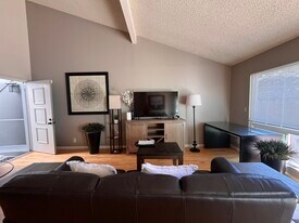 1369 Cherrywood Sq in San Jose, CA - Building Photo