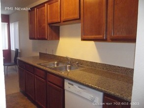 1844 N Decatur Blvd-Unit -104 in Las Vegas, NV - Building Photo - Building Photo