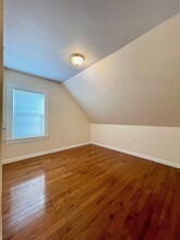 63 Albertina St, Unit 1 in Quincy, MA - Building Photo - Building Photo