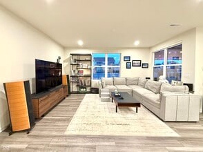 5213 Dunhaven Rd in Noblesville, IN - Building Photo - Building Photo