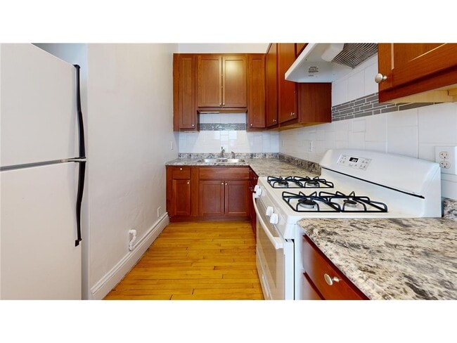 property at 3137 Aldrich Ave S