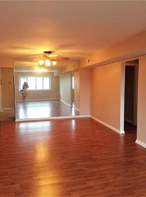 104 Mandon Ct, Unit 104 in Princeton, NJ - Foto de edificio - Building Photo