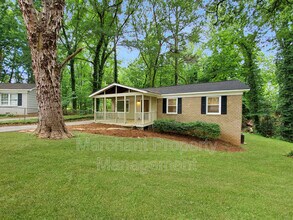 106 Carlton Ct in Spartanburg, SC - Building Photo - Building Photo