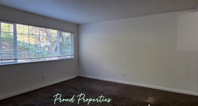 2746 Tunnel St in Placerville, CA - Building Photo - Building Photo