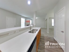 10867 Muddy River Rd in Indianapolis, IN - Building Photo - Building Photo