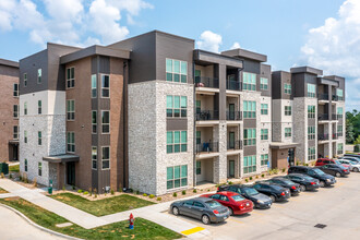 The Emory - Altoona in Altoona, IA - Foto de edificio - Building Photo