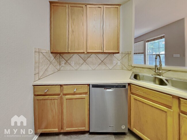 2632 Century Park Blvd in Austin, TX - Building Photo - Building Photo