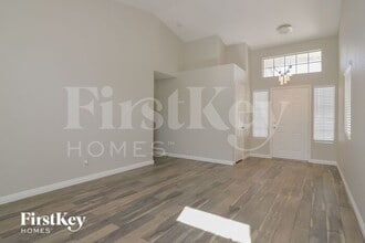827 Centaur Ave in Las Vegas, NV - Building Photo - Building Photo