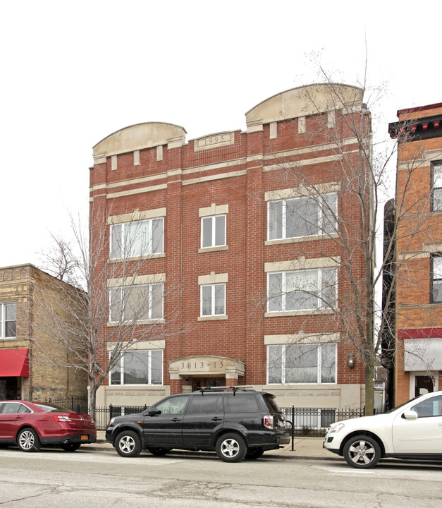 3813-3815 N Southport Ave in Chicago, IL - Building Photo