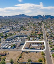 Lookout Mountain in Phoenix, AZ - Foto de edificio - Building Photo