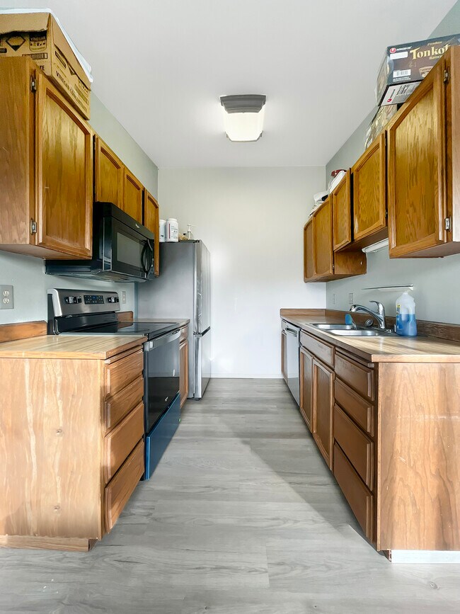 property at 221 McCarrey St