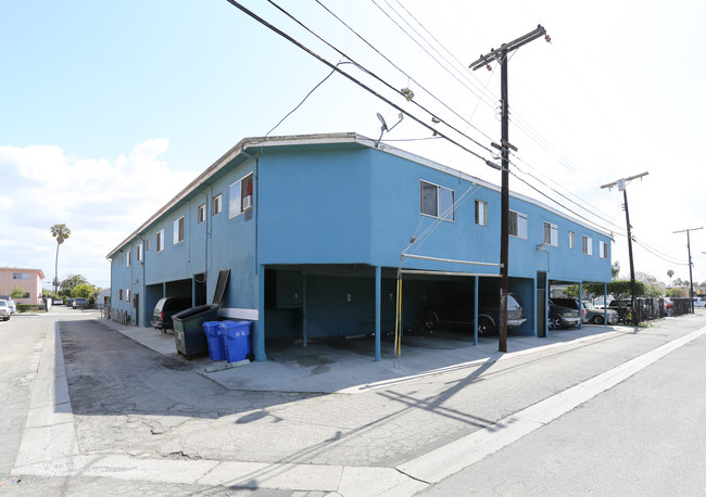 4805 Slauson Ave in Culver City, CA - Foto de edificio - Building Photo