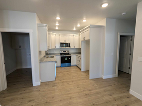 144 W 1575 N in Logan, UT - Building Photo - Building Photo