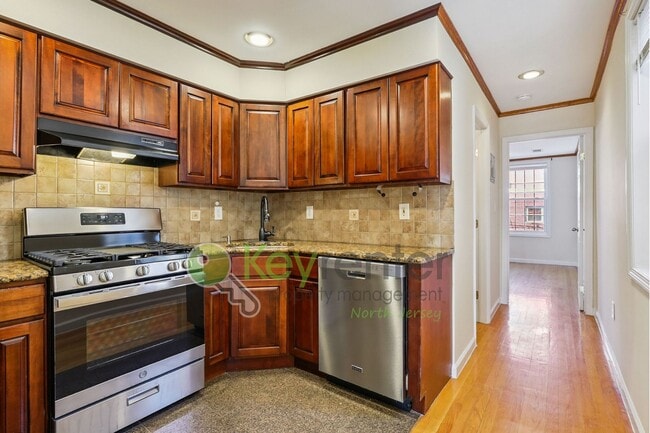 property at 176 Webster Ave