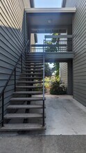 7595 Canyon Meadows Cir in Pleasanton, CA - Building Photo - Building Photo