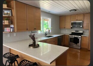 12620 SE McGillivray Blvd in Vancouver, WA - Building Photo - Building Photo