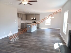 100 Wicklow Ct in Clayton, NC - Building Photo - Building Photo
