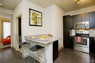 Civic at Frisco Square Apartments in Frisco, TX - Foto de edificio - Building Photo