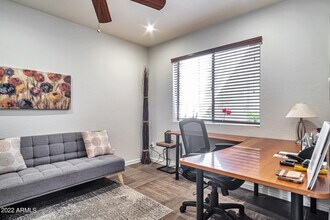 7318 E Palo Verde Dr in Scottsdale, AZ - Building Photo - Building Photo