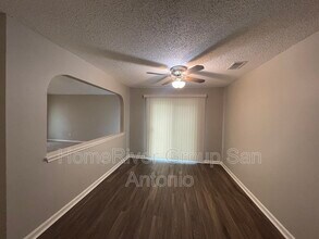 12160 Stoney Bridge in San Antonio, TX - Building Photo - Building Photo
