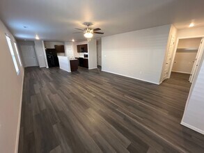 1753 Loveland St in Springdale, AR - Building Photo - Building Photo