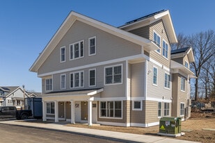 Oak Grove Apartments in Norwalk, CT - Building Photo