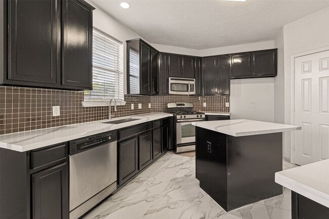 property at 71 N Forrest Ave