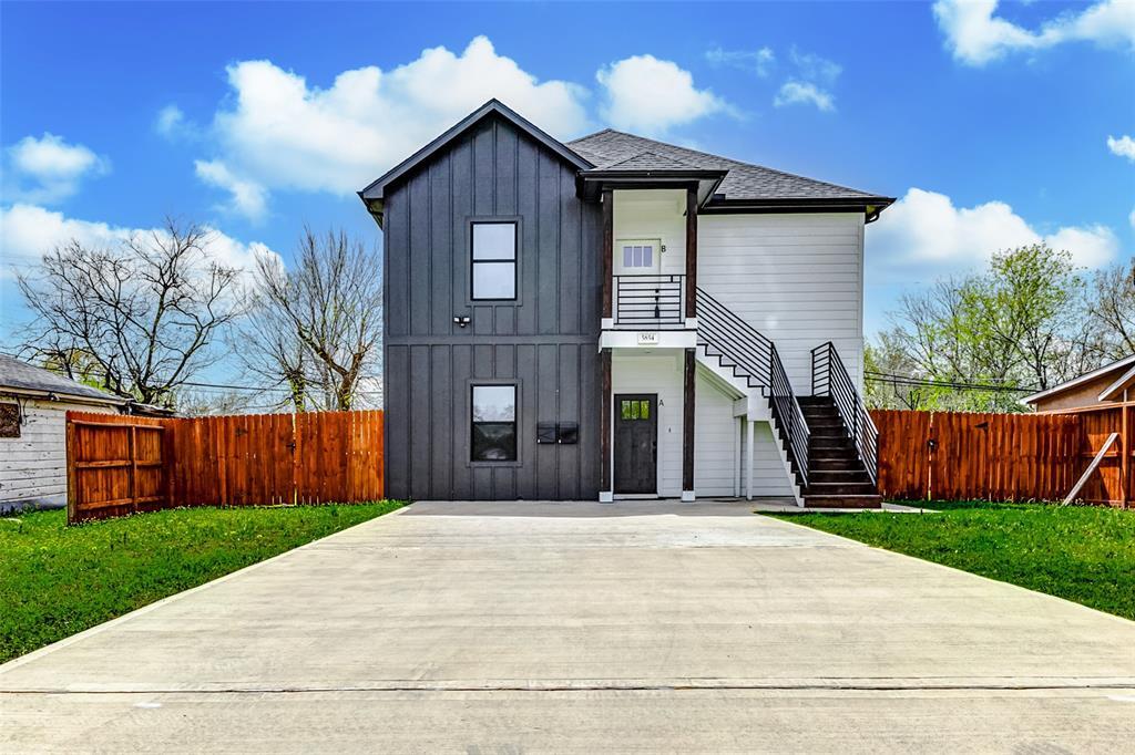 5854 Southville St in Houston, TX - Building Photo