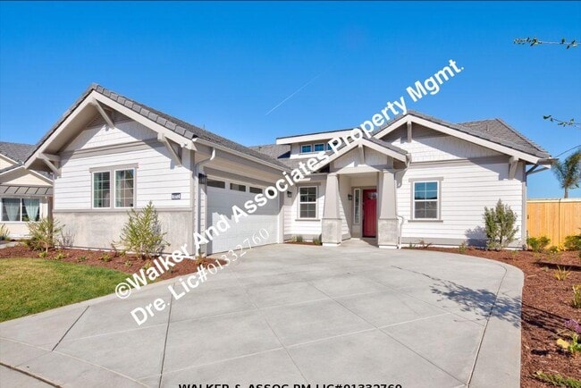 5812 Lady Bells Dr in Santa Maria, CA - Building Photo - Building Photo