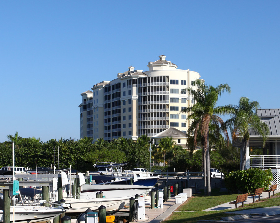 Aqua in Naples, FL - Building Photo