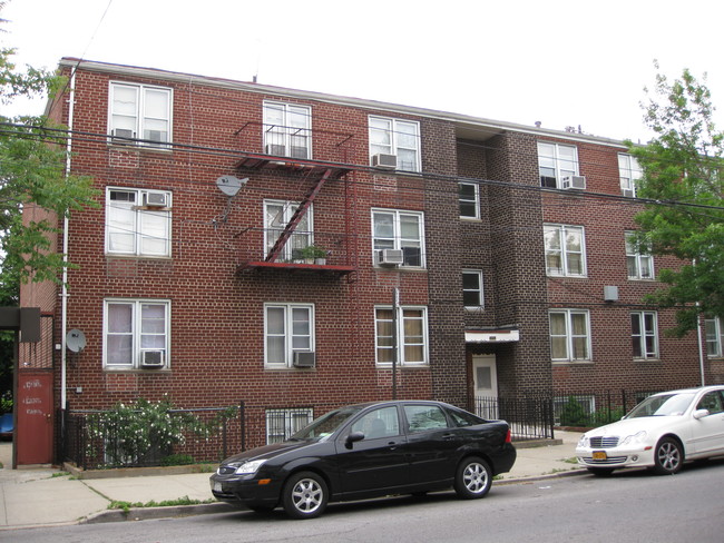 545-555 E 82nd St in Brooklyn, NY - Building Photo - Building Photo