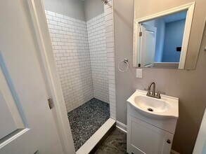 1530 N Sydenham St in Philadelphia, PA - Building Photo - Building Photo