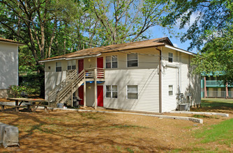 1714-1716 Bellevue Way in Tallahassee, FL - Building Photo - Building Photo