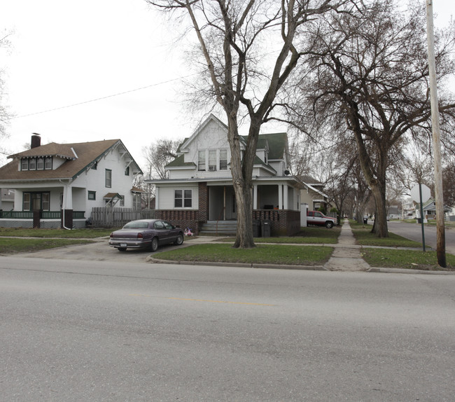 349 W Military St in Fremont, NE - Building Photo - Building Photo