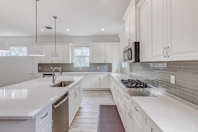 4126 Faraday Wy in Palm Beach Gardens, FL - Building Photo - Building Photo