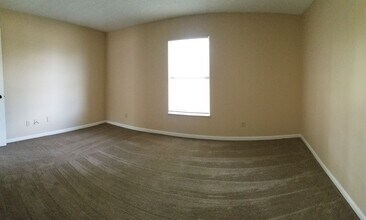 1277 Robbins Run Ct in Dayton, OH - Building Photo - Building Photo