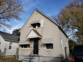 4495 W 137th St in Cleveland, OH - Building Photo