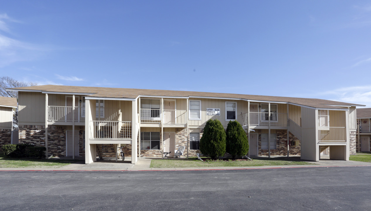 Lavon Terrace Apartments in Wylie, TX - Building Photo