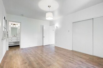 288 S Coronado St in Los Angeles, CA - Foto de edificio - Building Photo