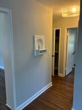 Avenue Willows 2 bed-1bath in Louisville, KY - Foto de edificio - Building Photo