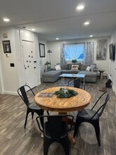 521 N St in Anchorage, AK - Building Photo - Building Photo