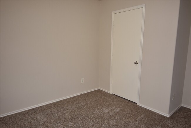 property at 17415 Wigeon Way Dr