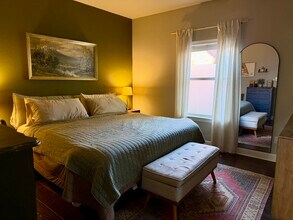 2201 E 20th St in Austin, TX - Building Photo - Building Photo