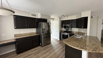 9294 E Pine Valley Rd in Scottsdale, AZ - Building Photo - Building Photo