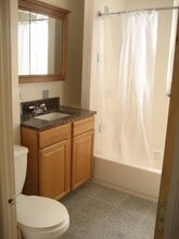 190 Highland St, Unit 3 in Boston, MA - Foto de edificio - Building Photo